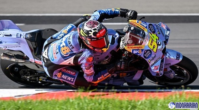 Permalink to Hasil MotoGP Mandalika 2025: Aldeguer Sapu Bersih, Marquez Patah Bahu Usai Tabrakan Permalink to Hasil MotoGP Mandalika 2025: Aldeguer Sapu Bersih, Marquez Patah Bahu Usai Tabrakan