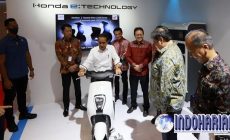 Permalink to Presiden Joko Widodo Naik Motor Listrik Honda EM1