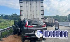 Permalink to Mobil CRV Seruduk Truk Boks Di Tol Boyolali