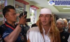 Permalink to Bahar Smith Jalani Sidang Di Pengadilan Negeri Bandung