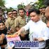 Permalink to Gibran Ajak Anak-anak Panti Asuhan ke Toko Buku Saat Hari Anak