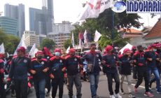 Permalink to News!! Ribuan Buruh Gelar Demo, Di Jakarta Dan Sekitarnya Demi Menolak…