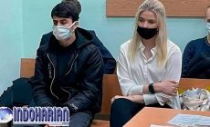 Permalink to Wow!! Pasangan Di Rusia Dipenjara, Gara2 Pose Nakal Di…