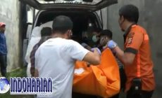 Permalink to Mengerikan Anak Penggal Kepala Ayah, Dan…