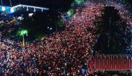 Permalink to Ribuan Warga Surabaya Ikut Serta Aksi Simpatik 1.000 Lilin di..