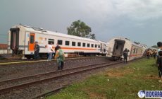 Permalink to Kereta Purwojaya Anjlok di Kedunggede