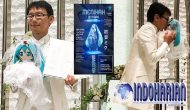 Permalink to Viral!! Pria Jepang Ini Menikah Dengan Hologram