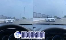 Permalink to Viral Rombongan Mobil Mewah Lawan Arah